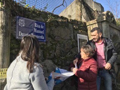 Meira descubre la placa que da nombre a la calle Manuel Duarte Tronceda en honor al párroco