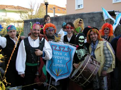 Piden que se instalen baños, puntos de encuentro seguros y autobuses en los carnavales de Hío y Aldán