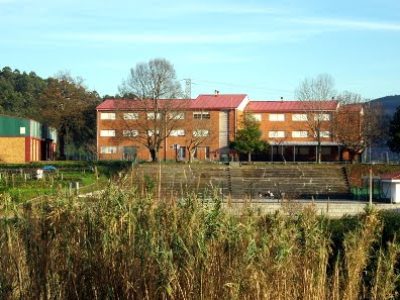 El IES A Paralaia y el Ceip de Domaio, también con positivos