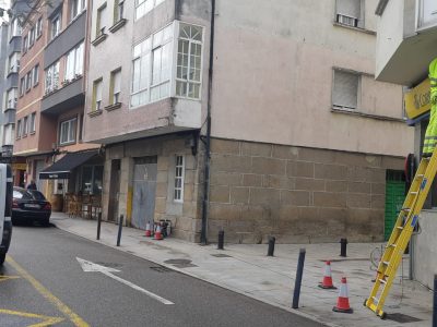 Instalación de 12 puntos de luz en la rúa Lameira a petición de los vecinos