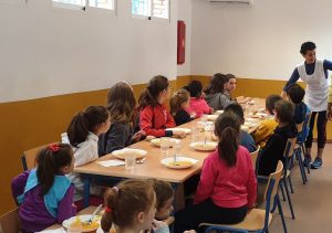 Ninguna empresa se ha interesado por gestionar los comedores escolares de Cangas