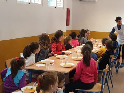 107 familias de Cangas y Moaña se beneficiarán de las ayudas para el comedor desde el 16 de marzo