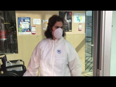 Empieza la desinfección del centro de salud de Domaio