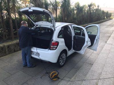 La Delegación de la Xunta en Vigo pone a disposición de los concellos dos unidades de desinfección de vehículos