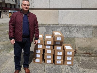 Marín recibe 900 mascarillas de la Plataforma Galicia-EscudoCovid 2019
