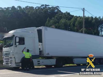 Pillan en Vilaboa a un camionero que cuadruplicaba la tasa de alcoholemia
