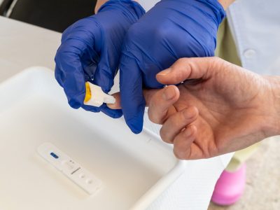 Suben en Cangas los contagios hasta los 114 casos y advierten de que seguirán aumentando en la primera semana de febrero