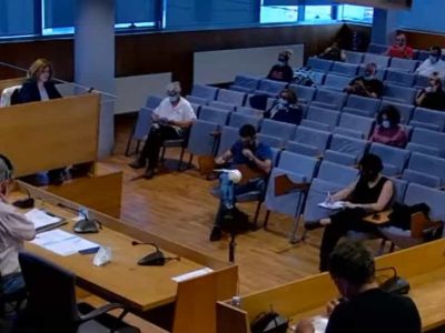 Un pleno diferente… y con sorpresa