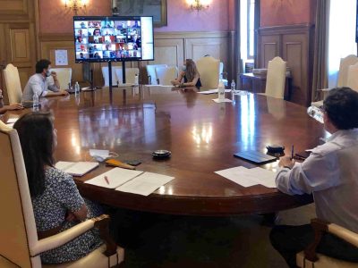 La Diputación acuerda con los concellos ampliar el servicio de administración elecrónica