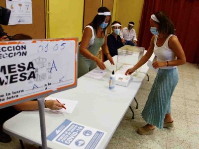 ¡Atención! El Covid obliga a cambiar tres colegios electorales de Marín