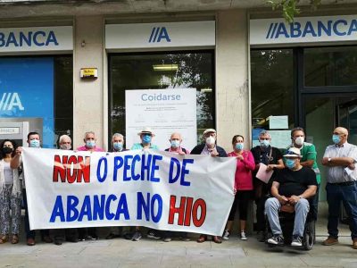 Vecinos de O Hío reclaman la reapertura de la oficina de Abanca en la parroquia
