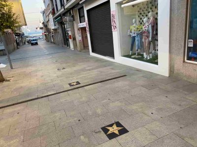 Las estrellas del comercio de O Morrazo, en el Paseo de la Fama de Bueu