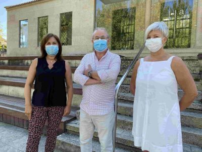 Desde este lunes, quienes compren en el mercadillo de Seixo podrán llevarse vales de compra de 30 euros