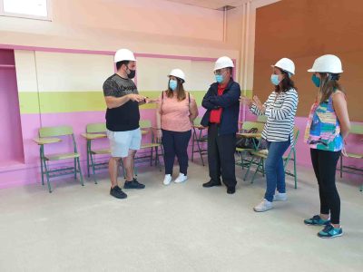 A Xunta investirá máis dun millón de euros en cambiar o tellado do CEIP Carballal de Marín