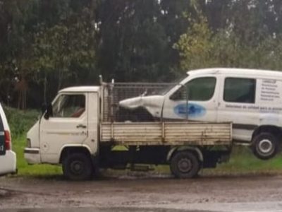 Pillado en Vilaboa con medio coche en el aire