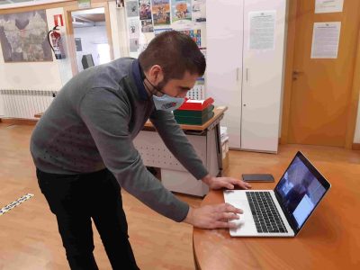 El Concello de Bueu ofrece una aplicación de videoconferencia para que la usen las asociaciones