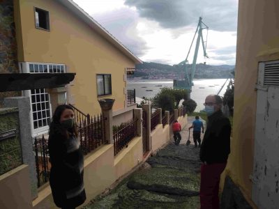 Punto y final a los socavones y grietas de un camino del barrio de Isamil