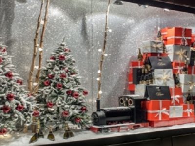 Concurso de alumbrado navideño para particulares y empresas de la parroquia de Figueirido