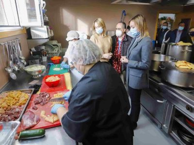 Política Social agradece la labor del Comedor Social de Cangas ayudando con 185.000 euros