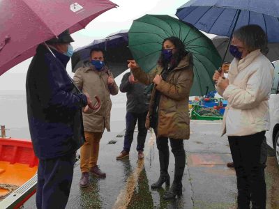 La Xunta estudiará las posibilidades de dotar de más atraques al muelle de San Adrián de Cobres