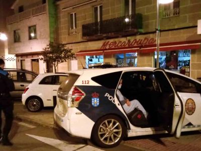 Encuentran descalza a una anciana deambulando por las calles de Moaña a las 4 de la madrugada
