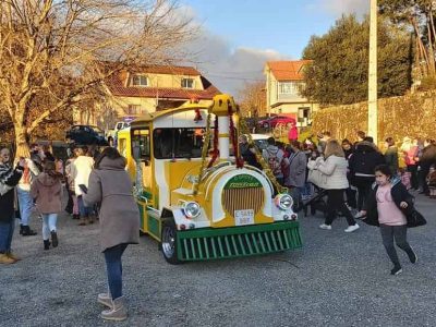 Un photocoll en Riomaior, elemento central da iluminación de Nadal en Vilaboa