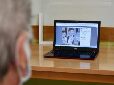 Afamo homenajea esta semana a las «nais, fillas, mulleres» a través de fotos y vídeos de juventud