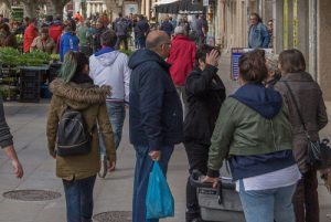 Alternativa dos Veciños propone en la Mesa de Comercio la campaña “Cangas Conecta” para impulsar el comercio local