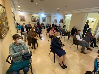 Marín Dusi celebra su primero  GAU con las asociaciones vecinales y culturales