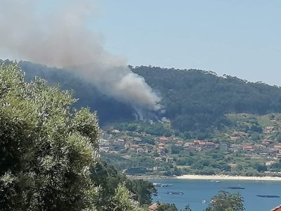 Incendio forestal en O Hío, Cangas