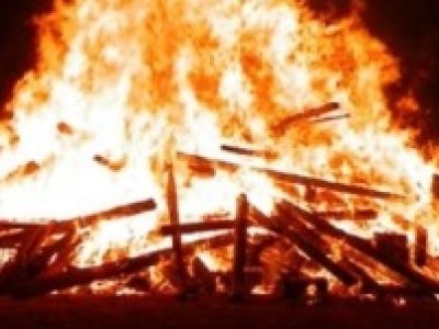 San Xoán: Moaña non permitirá fogueiras en zonas públicas «ao non poder controlar os aforos»