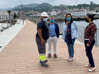 O Paseo Alcalde Blanco comeza cambiar a súa fisionomía