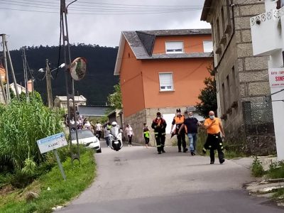 Atopan con mazaduras e desorientado ao veciño de Marín
