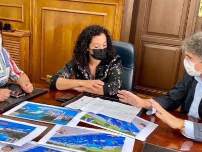 O Concello plantexará un proxecto de renovación do parque infantil da Alameda