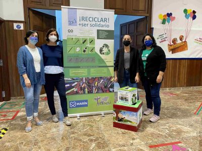 Un proxecto solidario permitirá impulsar proxectos de desenvolvemento coa reciclaxe de material escolar