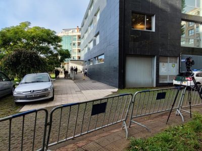 Prisión provisional e sen fianza para os dous detidos pola agresión sexual de Cangas