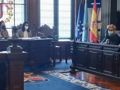 As mulleres maiores, colectivo que se homenaxeará nos Premios Lazo Violeta do 25N en Marín