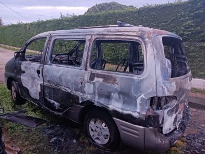 Dous incendios en apenas unha hora na parroquia de O Hío