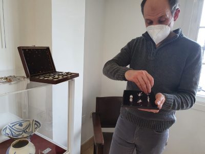 A artesanía de Marín, protagonista destes días cunha mostra na Alameda e unha exposición no Museo Torres