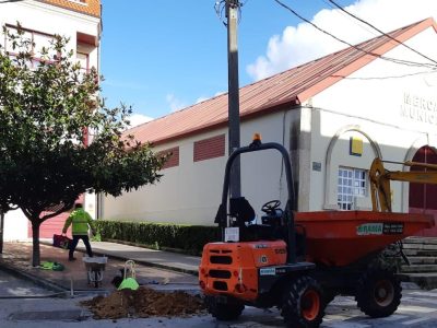 Arranca a transformación urbana do centro de Seixo coa reforma do entorno do Mercado de Abastos