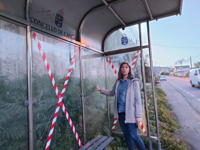 Cangas elabora un inventario do estado das marquesinas previo a su mantenimiento