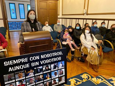 Marín arroupa ás familias vítimas do naufraxio do Villa de Pitanxo e esixe que se baixe ao barco