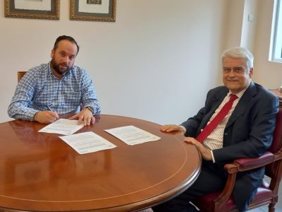 Estado e Concello de Vilaboa asinan o convenio do recheo de Riomaior