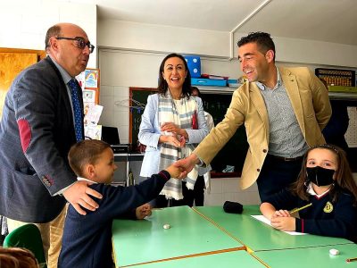 O CPR San Narciso de Marín ten escolarizados a 32 cativos ucarínos grazas á Xunta