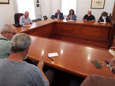 O xerente da área sanitaria de Pontevedra garante o pleno servizo do PAC de Bueu no verán