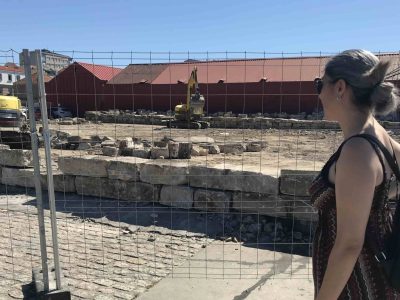 O saneamento do litoral cangués permite gañar un espazo lúdico e crear medio centenar de aparcamentos
