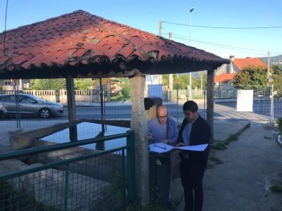Arranca a restauración da fonte e o lavadoiro de Mogor