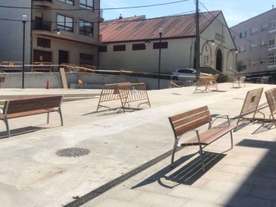 Avanza a bo ritmo a obra de remodelación do entorno do Mercado de Abastos
