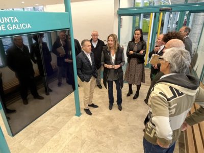 A Xunta entrega aos veciños de Cangas a nova estación de autobuses de Cangas