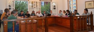 El PP de Bueu denuncia que los presupuestos de 2026 elevan los impuestos un 17% y encarecen los servicios